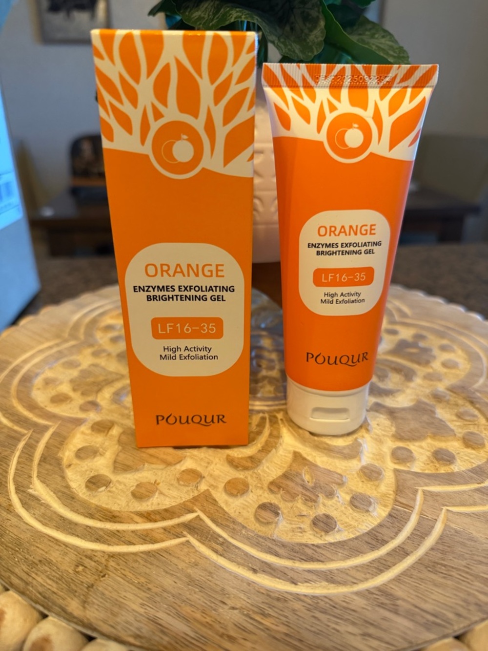 Orange Enzymes Exfoliating Brightening Gel — Orange